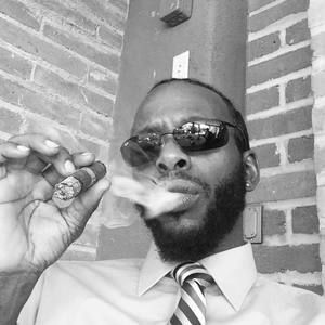 Meet your Posher, Bruce